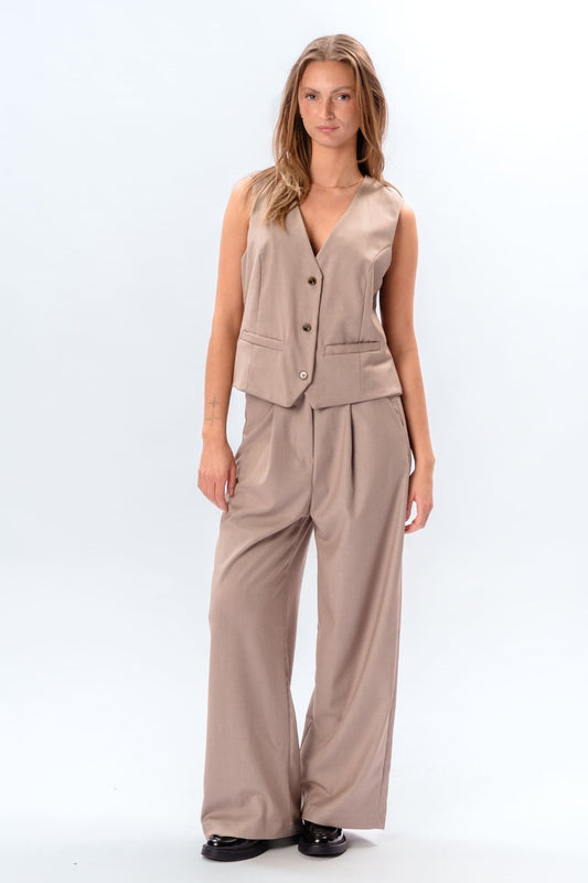 Nadia Vest og Pants - Beige